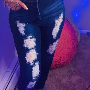 Dark wash skinny jeans